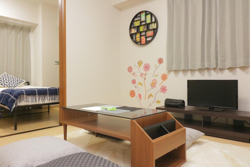 Hg Cozy Hotel No 24 京橋駅前 Osaka Exterior foto