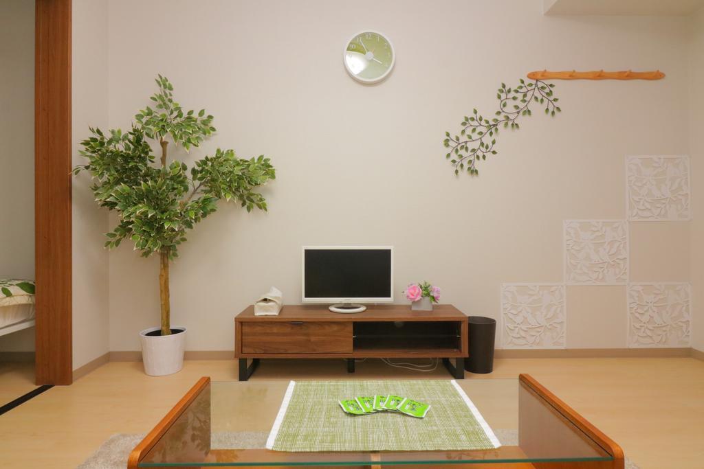 Hg Cozy Hotel No 24 京橋駅前 Osaka Exterior foto
